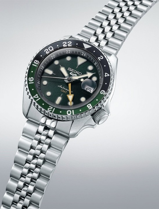 Seiko 5 Sports SKX Series SSK035K1