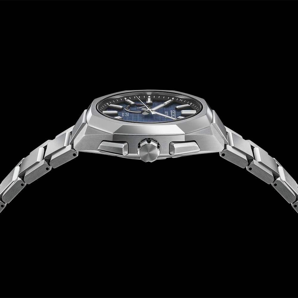 Seiko Astron GPS Solar SSJ013J1