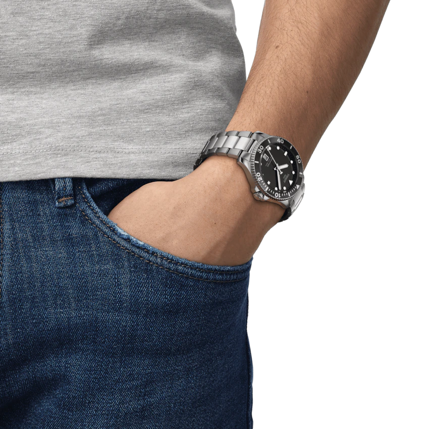 TISSOT SEASTAR 1000 40MM T120.410.11.051.00