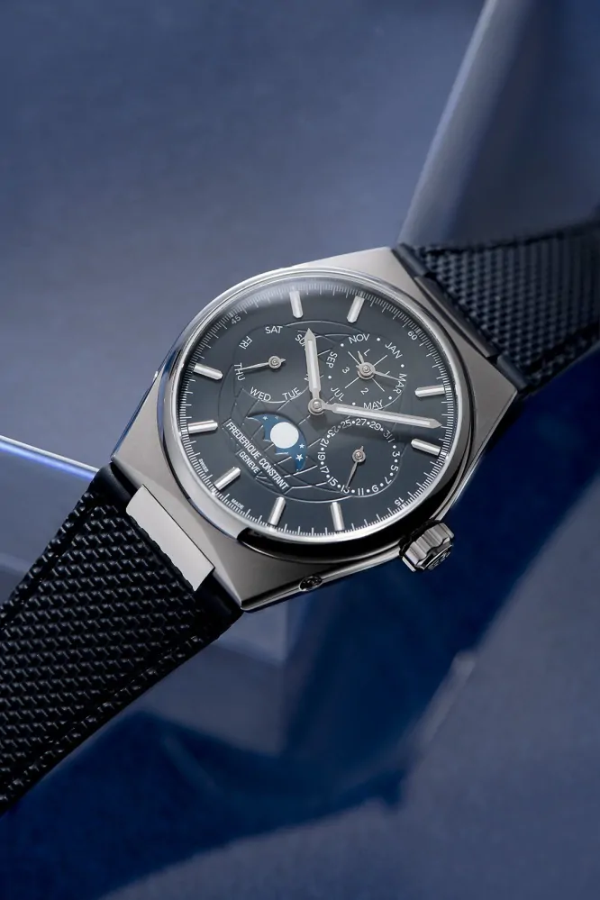 Frederique Constant Highlife Perpetual Calendar Manufacture FC-775BL4NH6B