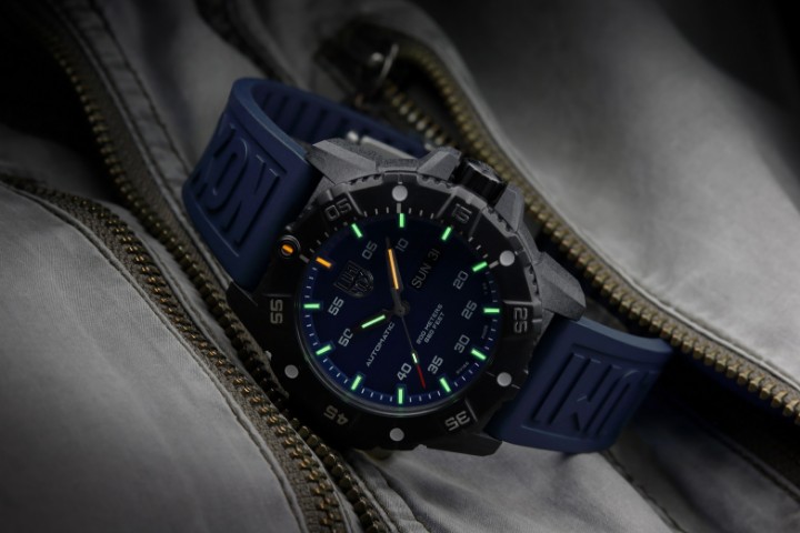 Luminox Master Carbon SEAL Automatic XS.3863