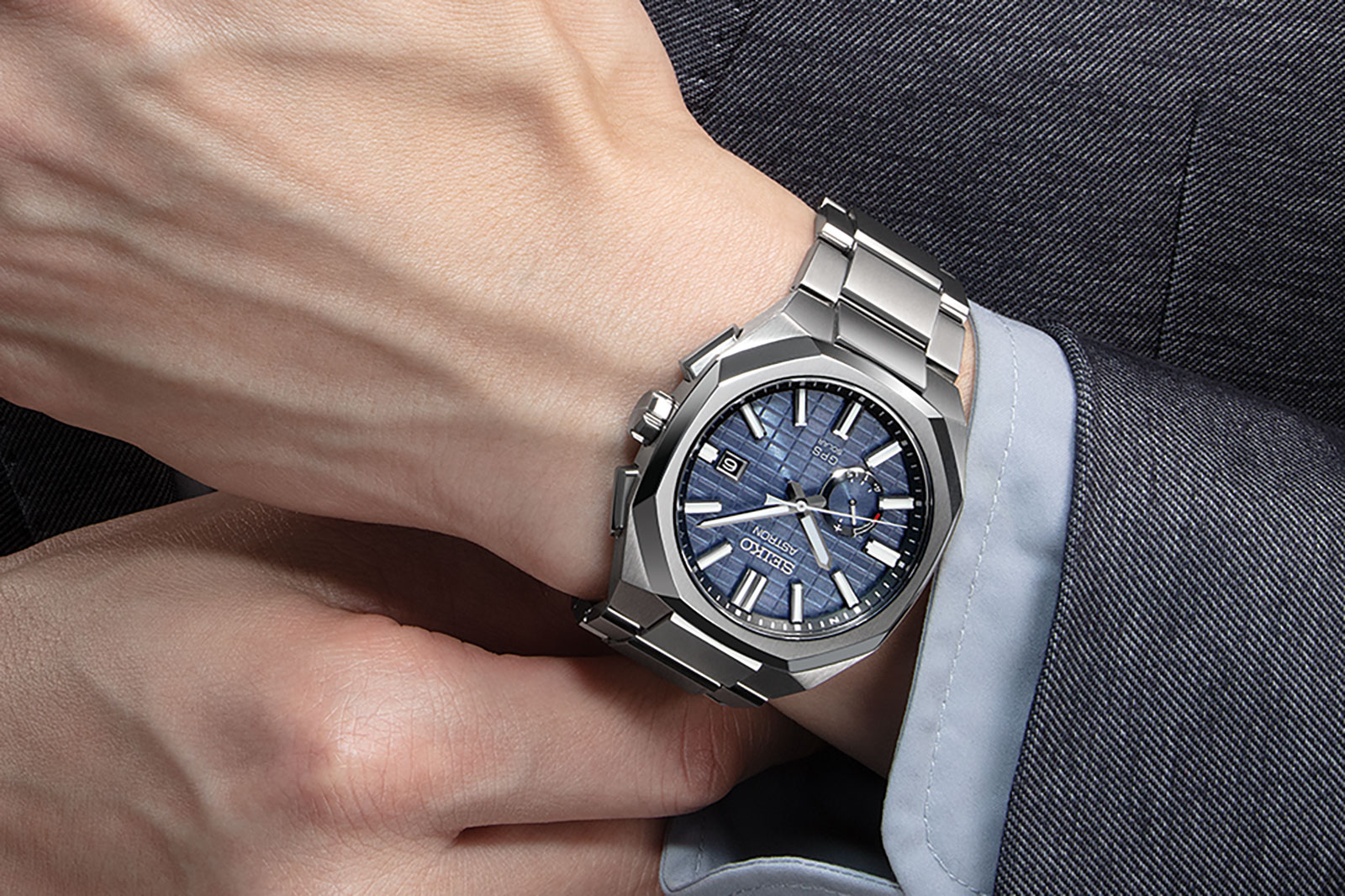 Seiko Astron GPS Solar SSJ013J1