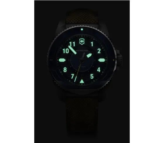 Victorinox Journey 1884 241980.1